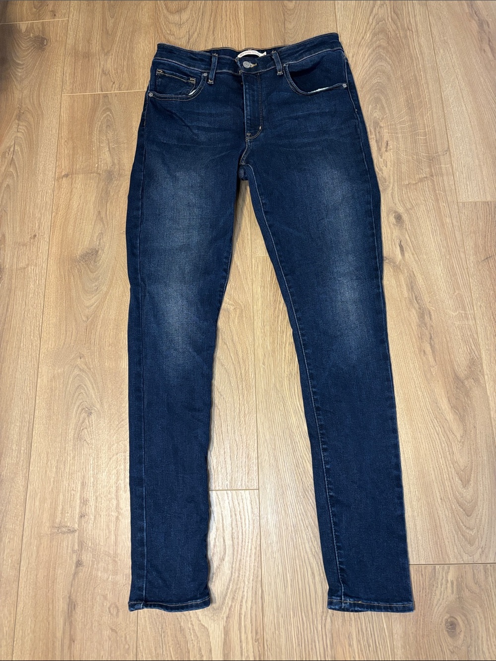 Levi’s 721 High Rise Skinny Jeans – Women’s W31 L32 – Dark Wash